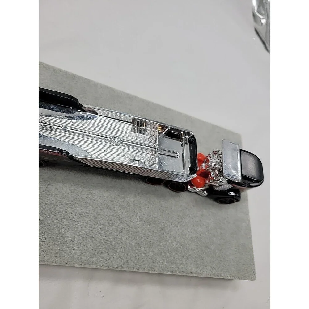 Hot Wheels Moto Sky Show Rig Fire Patrol Semi Truck Trailer Vehicle 2014 Mattel